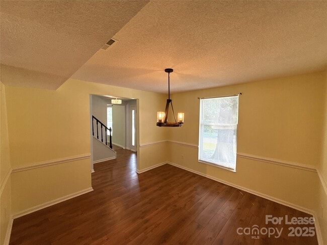 12006 Woodside Falls Rd in Pineville, NC - Building Photo - Building Photo