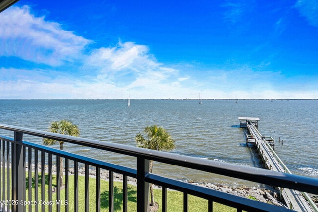 3901 Dixie Hwy NE in Palm Bay, FL - Building Photo - Building Photo