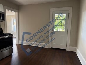 4812 Williamson Rd in Roanoke, VA - Foto de edificio - Building Photo