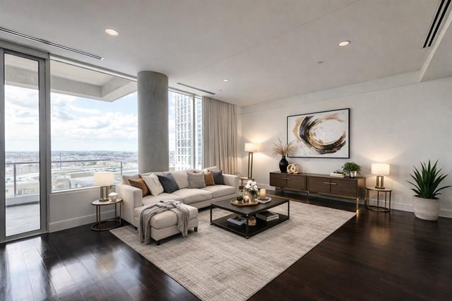 property at 2408 Victory Park Ln