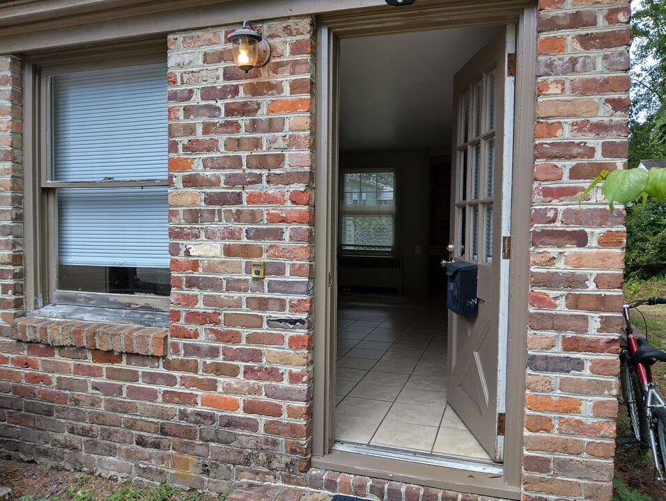 907 Lafayette St in Williamsburg, VA - Building Photo