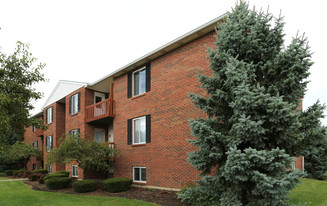 812 Gordon Smith Blvd Apartments