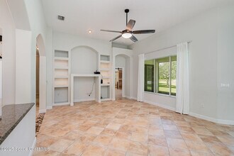2415 Grassmere Dr in Melbourne, FL - Building Photo - Building Photo