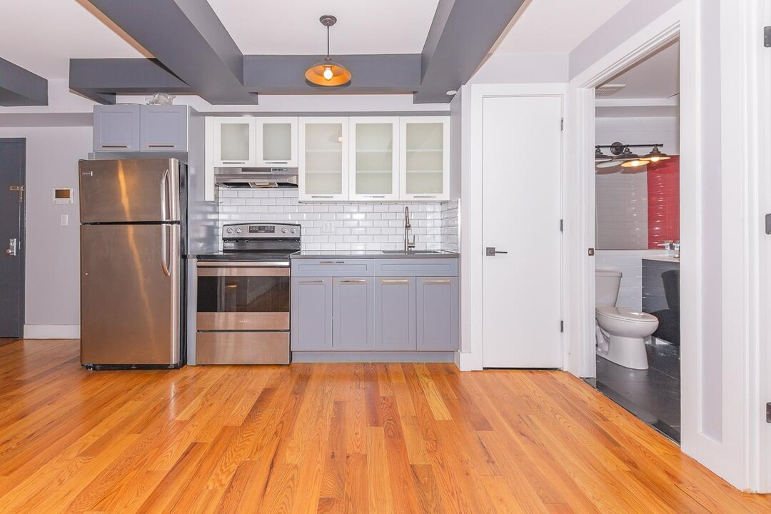 186 Lenox Rd, Unit 2L in Brooklyn, NY - Building Photo