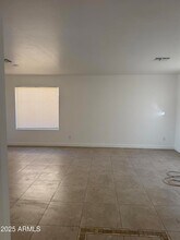 5092 N 75th Ln, Unit 10 Lam - 1 in Glendale, AZ - Building Photo - Building Photo