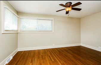 47 Pamela Dr in Bensenville, IL - Building Photo - Building Photo