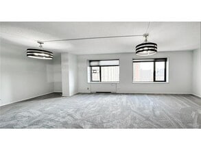 15 S 1st St, Unit A1414 in Minneapolis, MN - Foto de edificio - Building Photo