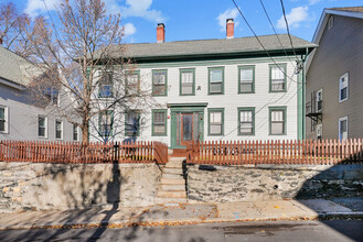 221 Cato St in Woonsocket, RI - Building Photo - Building Photo