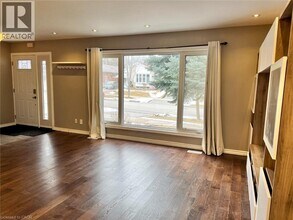 10 Golfhaven Dr in Toronto, ON - Building Photo - Building Photo