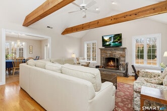 4 Chatfield St in Seymour, CT - Building Photo - Building Photo