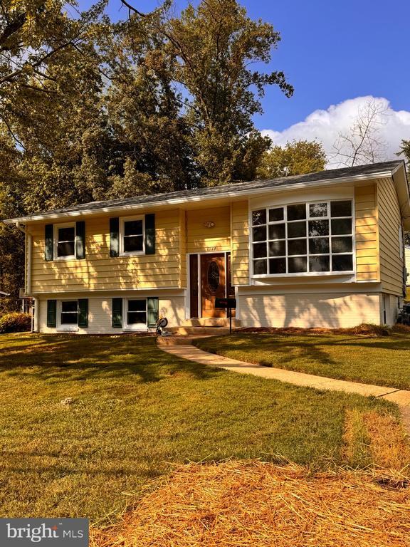 property at 6129 Greeley Blvd