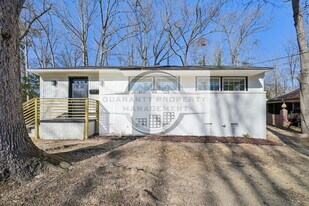 2343 Derby Dr in Raleigh, NC - Building Photo