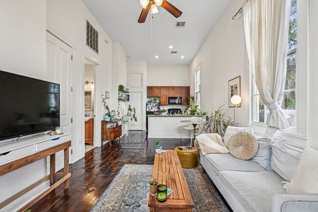 property at 408 N Tonti St