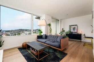 2600 2nd Ave in Seattle, WA - Building Photo - Building Photo