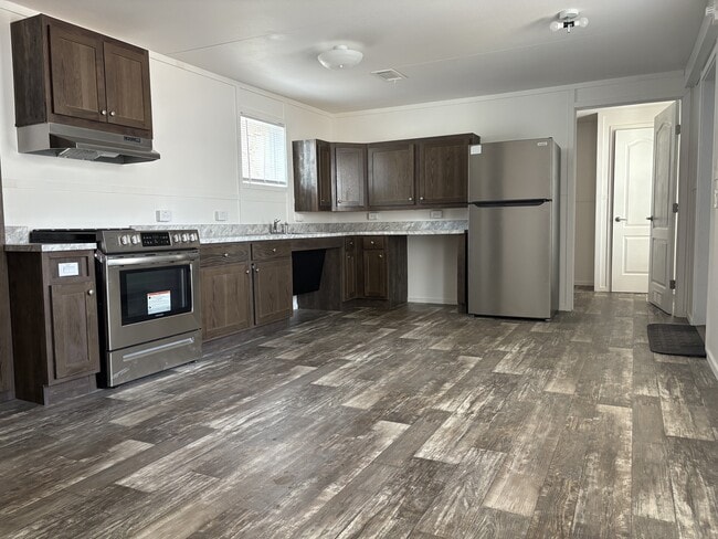 905 McFadden St in Lake City, SC - Building Photo - Building Photo