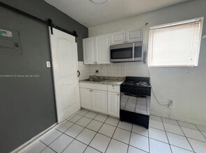 1779 SW 5th St in Miami, FL - Building Photo - Building Photo