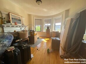 23 Brighton Ave, Unit 5 in Boston, MA - Foto de edificio - Building Photo