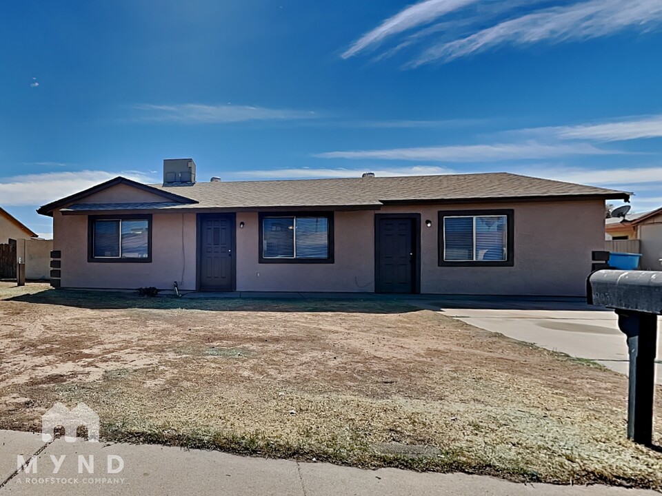 6945 W Catalina Dr in Phoenix, AZ - Building Photo