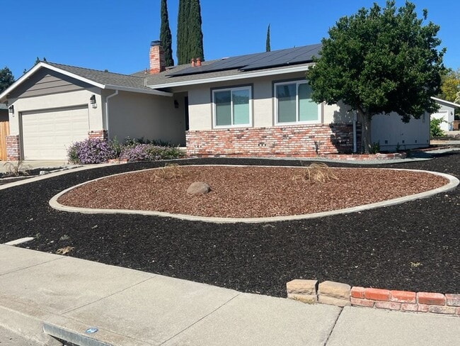 3521 Rio Grande Dr