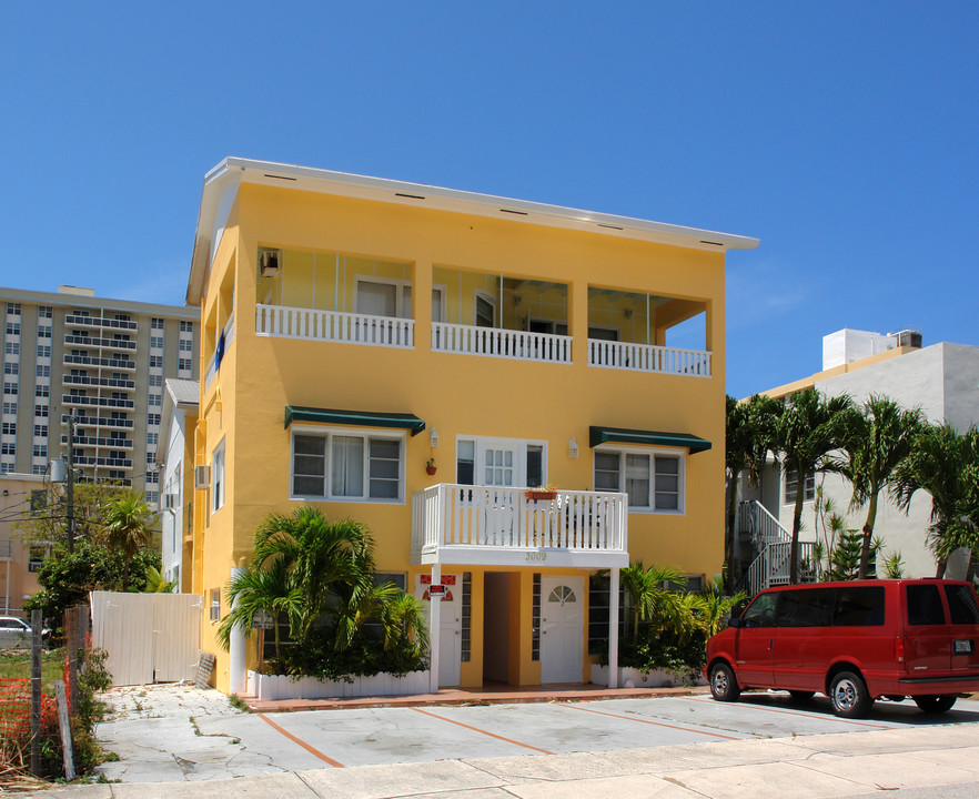 3009 Seville St in Fort Lauderdale, FL - Foto de edificio