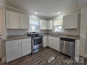 818 Margate Ave in Kannapolis, NC - Building Photo - Building Photo