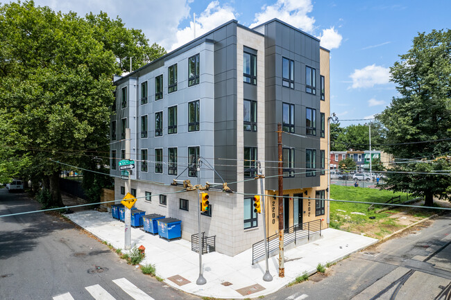 Temple I in Philadelphia, PA - Building Photo - Building Photo