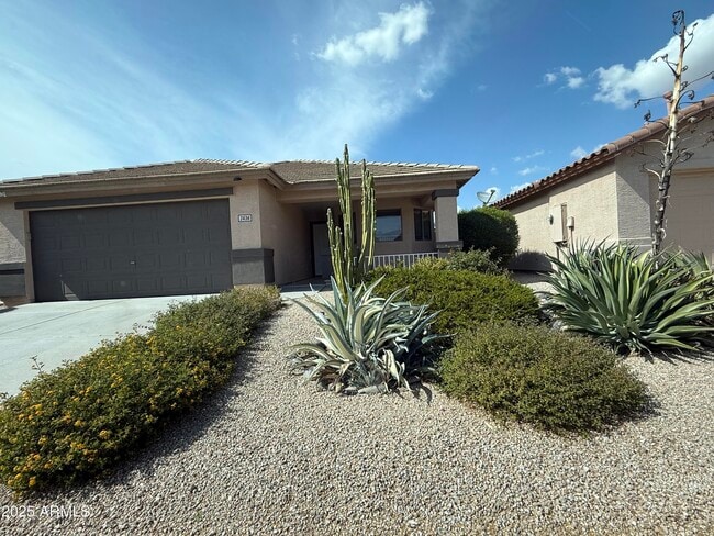 property at 2436 W Oberlin Way