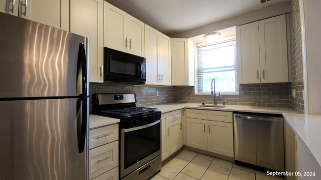property at 6202 Nottingham Ave