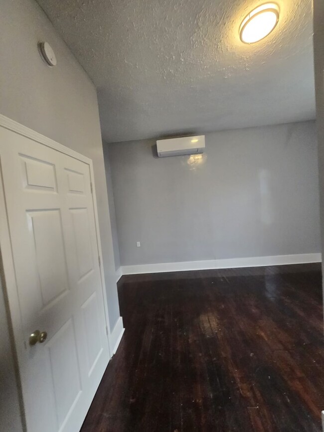 9821 Highway 150, Unit 1 in Greenville, IN - Building Photo - Building Photo