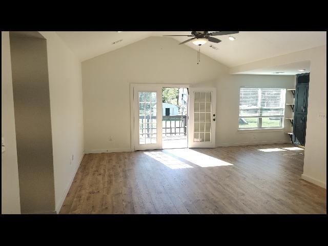 property at 1350 N Parker St