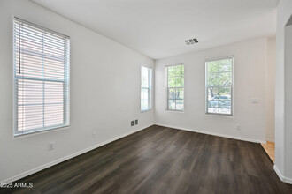 1867 E Harrison St in Gilbert, AZ - Building Photo - Building Photo