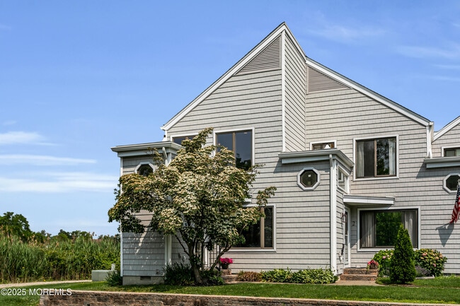 property at 9 Bridgewaters Dr