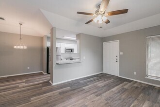 3319 W 5th St in Fort Worth, TX - Foto de edificio - Building Photo