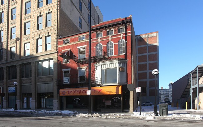 707-709 Main St