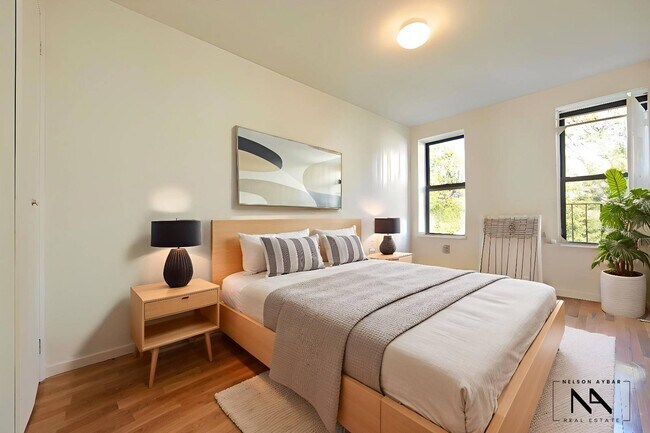 695 Union St in Brooklyn, NY - Building Photo - Building Photo