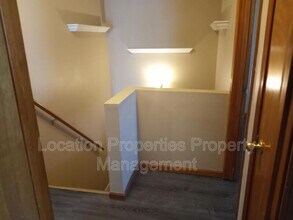 906 Christie Ct in Lawrence, KS - Building Photo - Building Photo