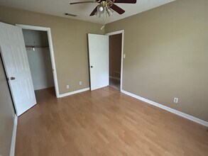 309 Hickerson Ave in Wake Village, TX - Building Photo - Building Photo