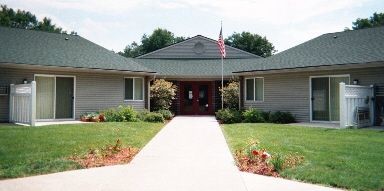 Oakwood Manor in Baldwin, MI - Building Photo - Building Photo