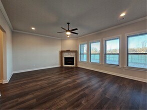 1450 Sessile Oak Wy in Centerton, AR - Building Photo - Building Photo