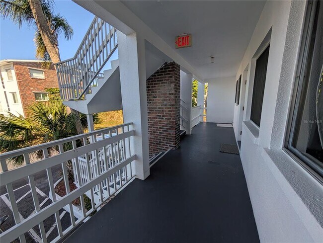 5883 Todd St in Bradenton, FL - Building Photo - Building Photo