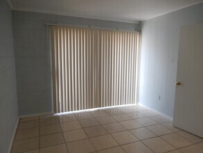 2241 W Pensacola St in Tallahassee, FL - Building Photo - Building Photo