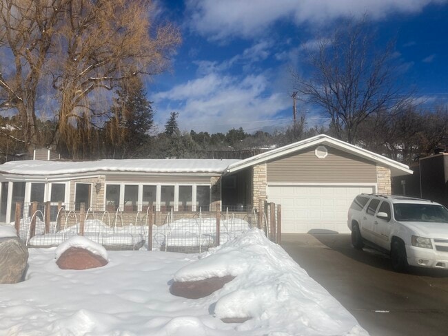 property at 923 Leyden St