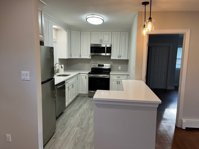 1205 Little Neck Ave, Unit A