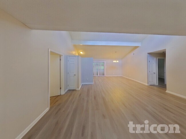 3224 Creekwood Dr in Rex, GA - Building Photo - Building Photo