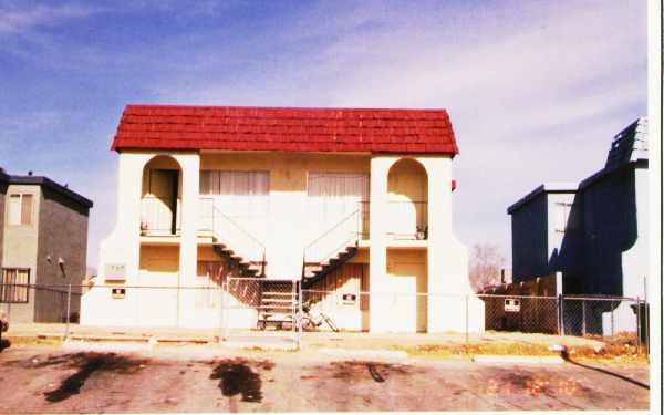 3100 E Carey Ave in North Las Vegas, NV - Building Photo - Building Photo