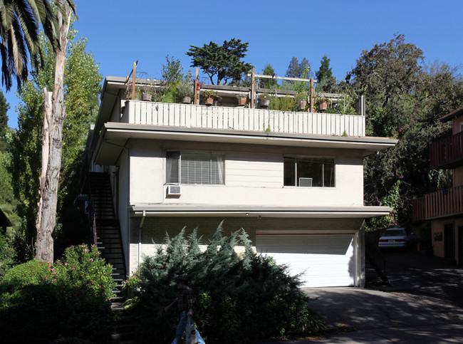 252 Red Hill Ave in San Anselmo, CA - Building Photo - Building Photo