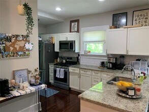 5 Lakeview Dr SE in Atlanta, GA - Building Photo - Building Photo