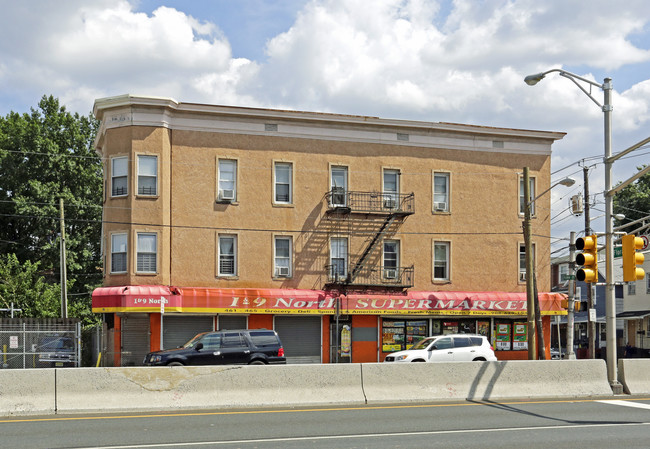 461-465 Spring St in Elizabeth, NJ - Building Photo - Building Photo