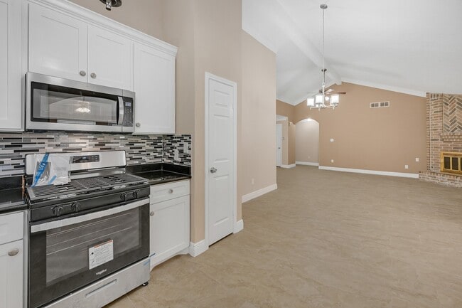 property at 2910 Norwich St