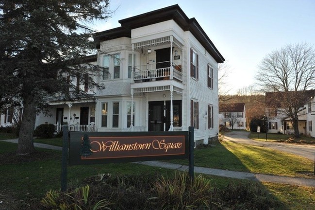 Gardens at Williamstown Square in Williamstown, VT - Building Photo - Building Photo